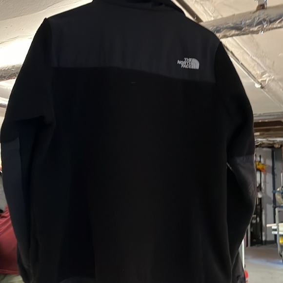 The North Face Polartec jacket medium - Picture 6 of 6